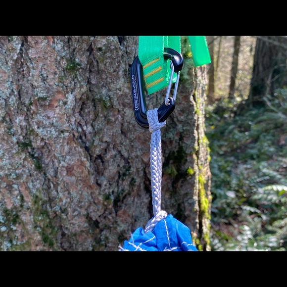 - Brand New-Ultra Light weight Nylon Hammock COLORS AVAILABLE!!! - Picture 5 of 16